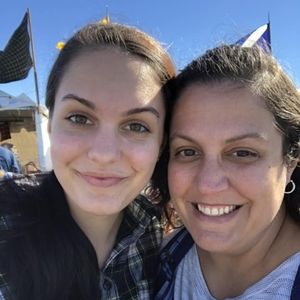 Meet your Posher, Amaya